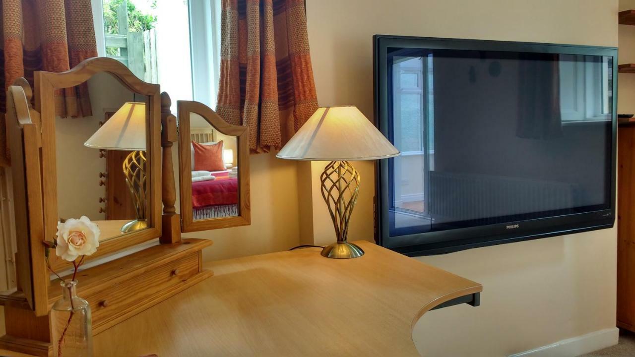 Rush View Bed and Breakfast Portrush Buitenkant foto