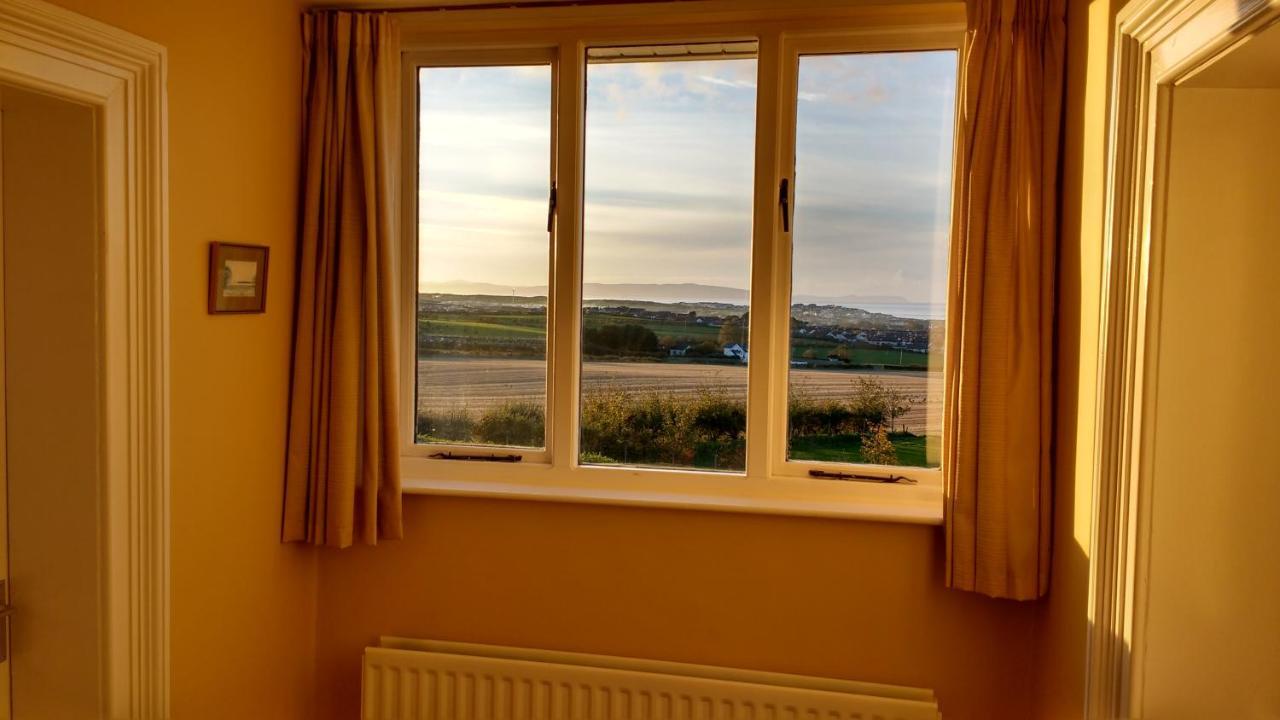 Rush View Bed and Breakfast Portrush Buitenkant foto